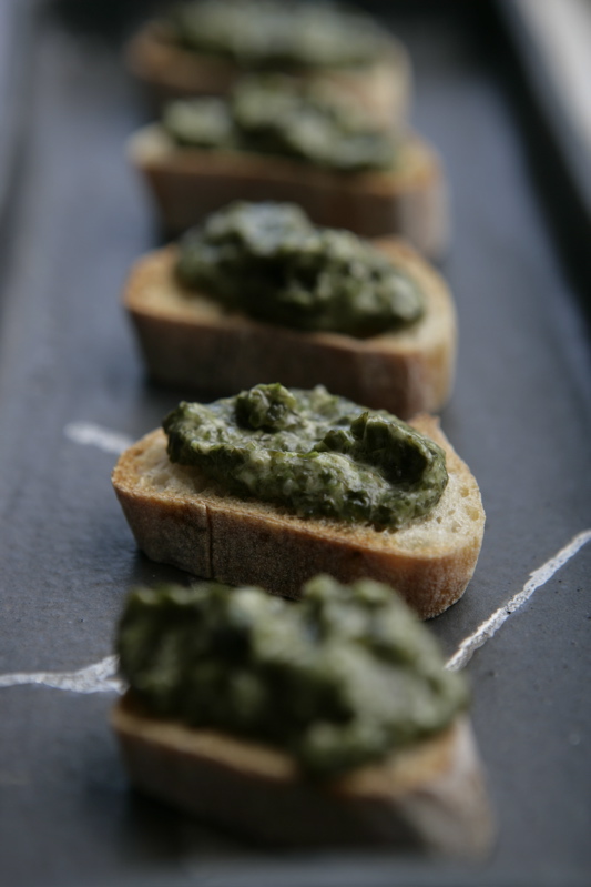 tartare ou tapenade d'algues pour l'apéritif