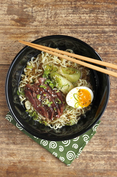 recette ramen : Bol de nouilles ramen au bouillon de canard