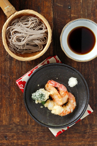 nouilles soba au tempura de crevettes