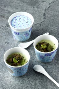 Dessert japonais au thé vert matcha