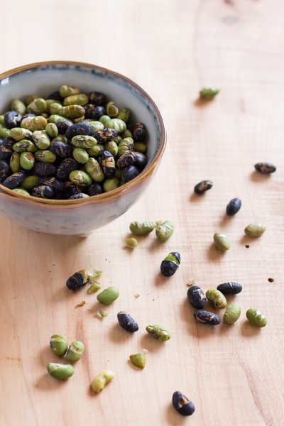 fèves de soja edamame grilles et salés